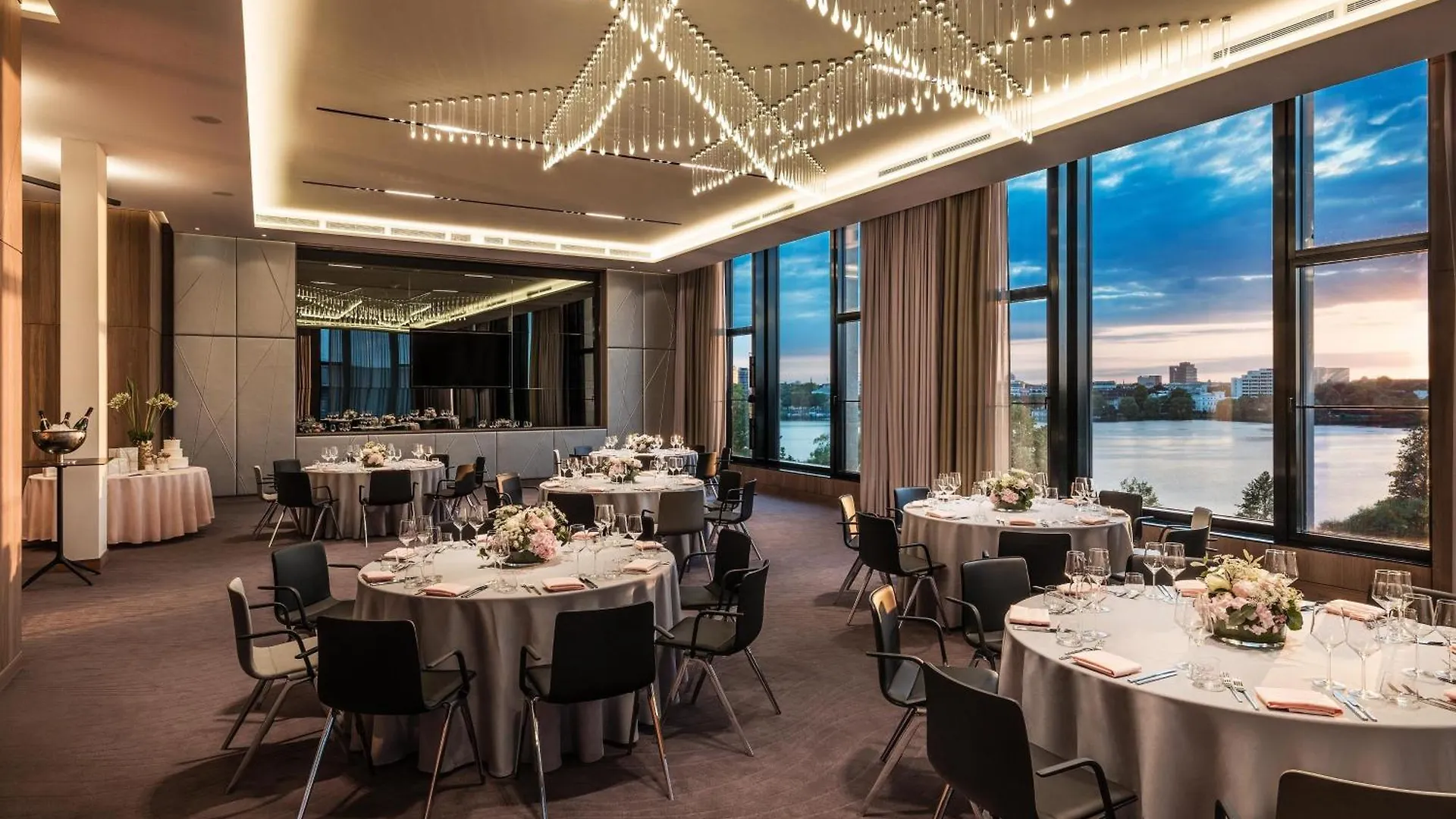 Le Meridien Hamburg Németország