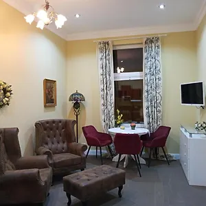 Rosali Boutique Hotel, Winsener Strasse 6, 21077 Hamburg