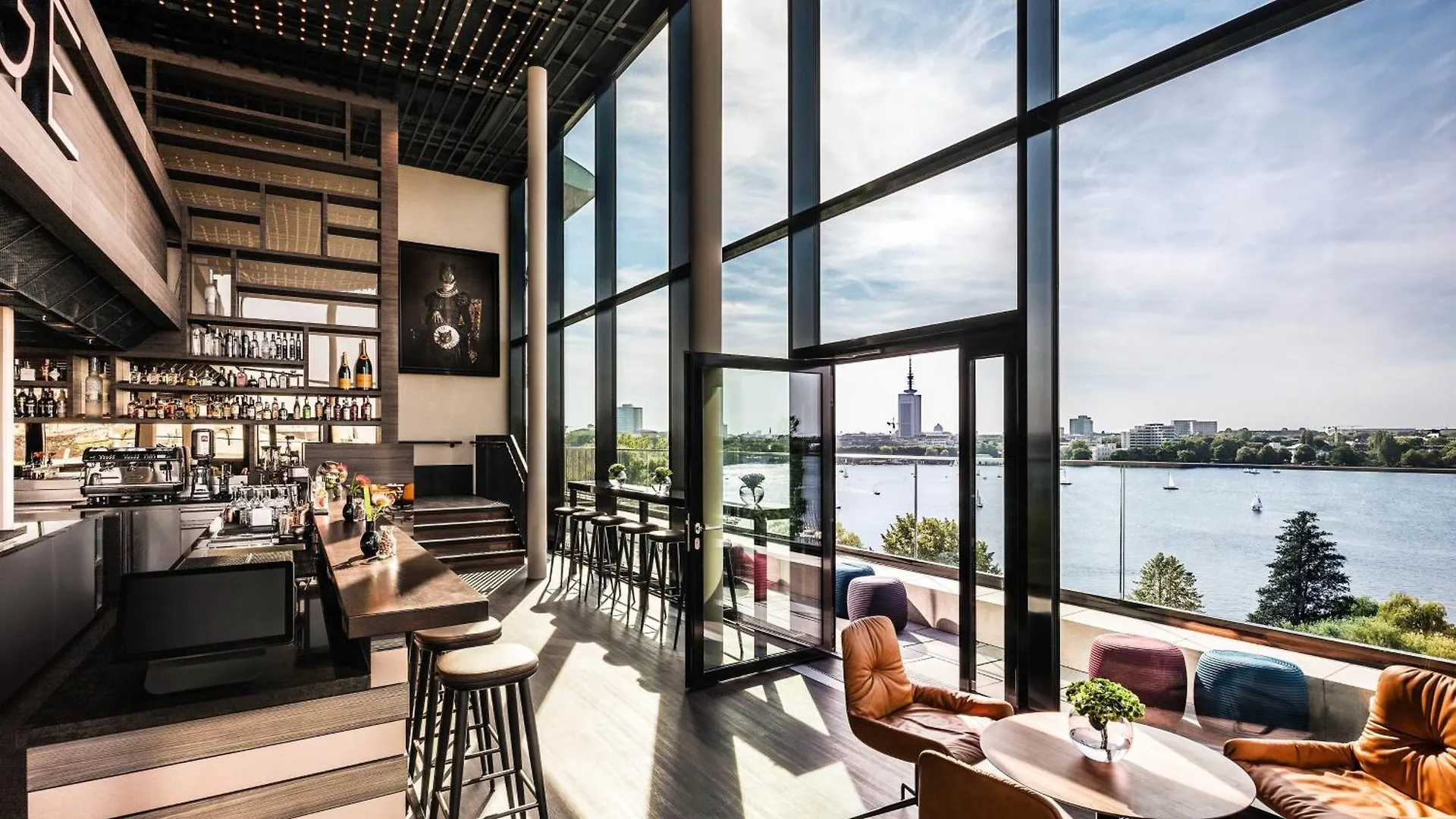 Le Meridien Hamburgo 5*,  Alemanha