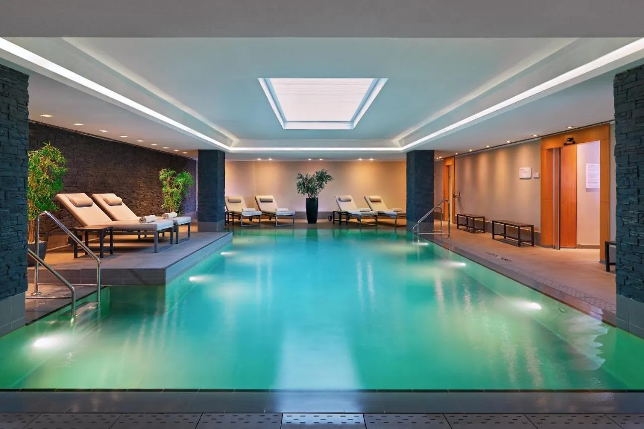 Le Meridien Hamburg 5*,  Germany