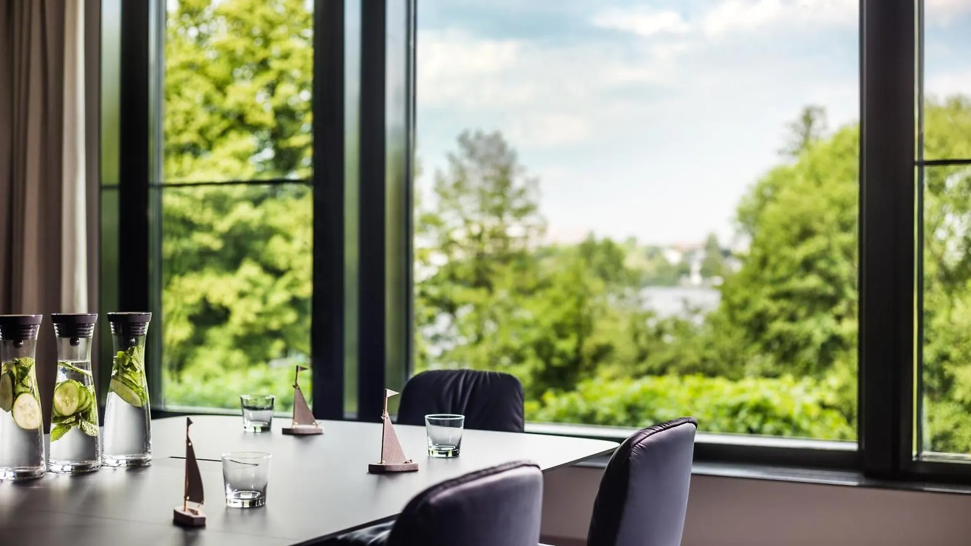 Le Méridien Hamburg 5*,  Deutschland