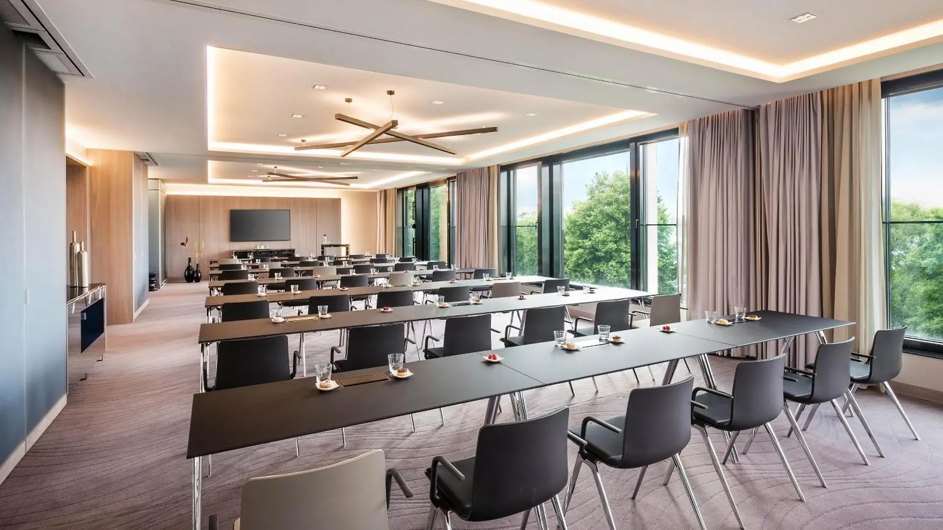 ***** Hotel Le Méridien Hamburg Deutschland