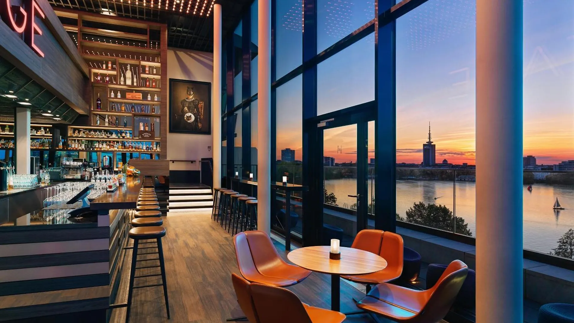 Le Meridien Hamburg 5*,  Germany